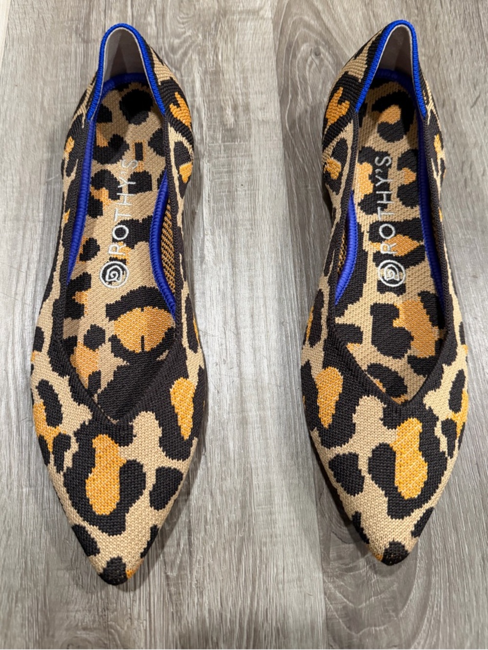 Rothy's Leopard Print Pointed Knit Flats with Blue Trim Sz W9